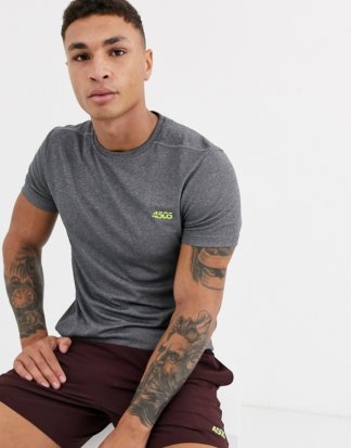 ASOS 4505 - Schnelltrocknendes Sport-T-Shirt in Kalkgrau mit Logo-Mehrfarbig