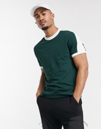 ASOS DESIGN - Dunkelgrünes Bio-T-Shirt mit abgesetztem Schultereinsatz