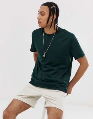 ASOS DESIGN - Grünes T-Shirt aus Bio-Material in schwerer Qualität mit Rundhalsausschnitt und offenem Saum
