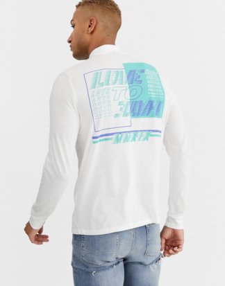ASOS DESIGN - Langärmliges Shirt aus Bio-Baumwolle mit Print auf Brust und Rücken und Stehkragen mit Reißverschluss-Weiß