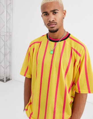 ASOS DESIGN - Leuchtend bunt gestreiftes Oversize-T-Shirt mit geripptem Ausschnitt-Mehrfarbig