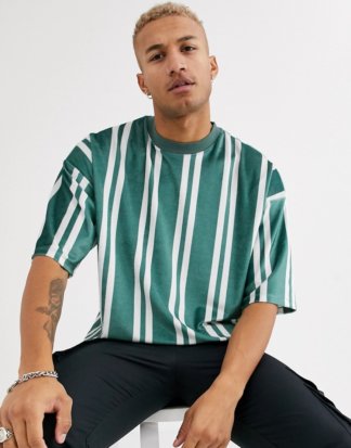 ASOS DESIGN - Oversize-T-Shirt aus Velours mit vertikalen Streifen-Mehrfarbig