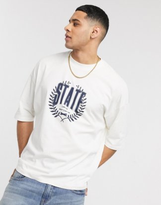 ASOS DESIGN - Oversized-T-Shirt mit Legado-Schriftzug bedruckt in Ecru-Weiß