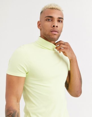 ASOS DESIGN - Pikee-T-Shirt in Muskelform mit Rollkragen aus Bio-Baumwolle in Blassgelb-Grün
