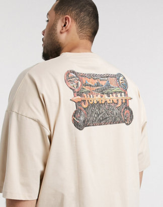 ASOS DESIGN Plus - Jumanji - Übergroßes T-Shirt mit gestepptem Saum-Beige