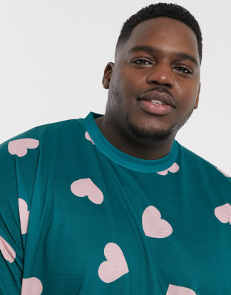 ASOS DESIGN Plus - Oversize-T-Shirt mit Herzmuster-Grün