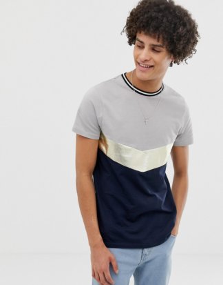ASOS DESIGN - T-Shirt mit Metallic-Sparrendetail und Flickendesign-Navy