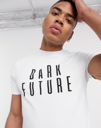 ASOS DESIGN x Dark Future - Eng geschnittenes T-Shirt in Weiß