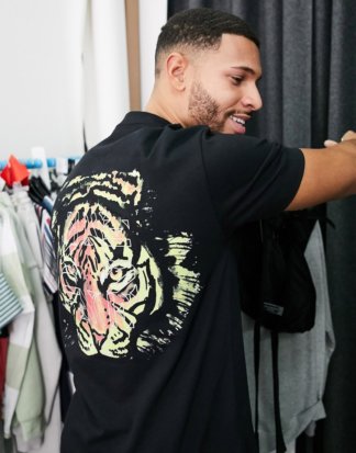 ASOS EDITION - T-Shirt mit Tigerprint und Logostickerei-Schwarz