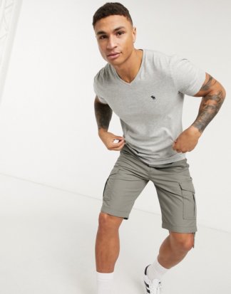 Abercrombie & Fitch - Graues T-Shirt mit V-Ausschnitt und markentypischem Logo