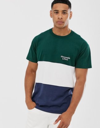 Abercrombie & Fitch - T-Shirt mit kleinem Logo und Farbblockdesign in Grün/Weiß/Marine-Mehrfarbig