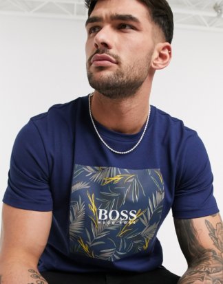 BOSS - Troaar - T-Shirt mit quadratischem Print in Marine-Navy