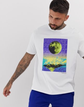 Bershka - Locker sitzendes, weißes T-Shirt mit Mondprint