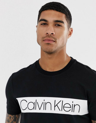 Calvin Klein - Schwarzes T-Shirt mit Logostreifen, exklusiv bei ASOS