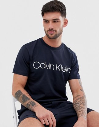 Calvin Klein - T-Shirt mit Logo in Marine-Navy