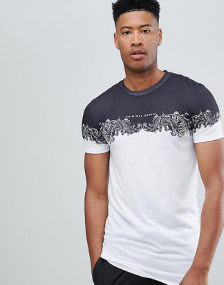 Criminal Damage - Weißes T-Shirt mit Einsatz im Barock-Stil - Exklusiv nur bei ASOS