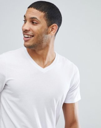 Jack & Jones - Essentials - Schmal geschnittenes T-Shirt mit V-Ausschnitt in Weiß