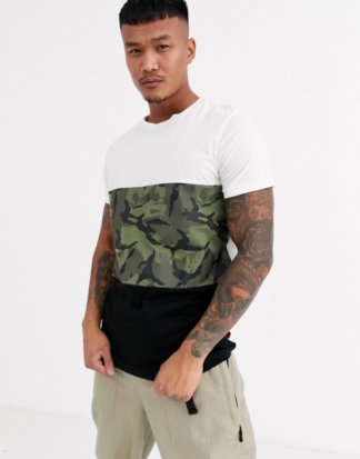 Jack & Jones Originals - Schwarzes T-Shirt mit Military-Muster und Patchwork-Design