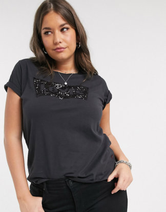 Levi's Plus - Perfect - T-Shirt mit Pailletten-Logo-Schwarz