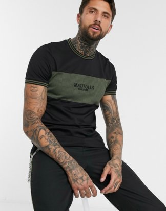 Mauvais - Schwarzes T-Shirt mit geripptem Logo-Einsatz