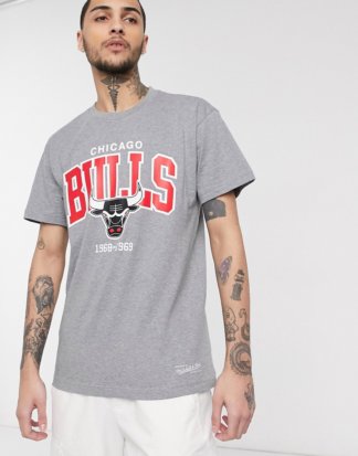 Mitchell & Ness - NBA Chicago Bulls Team Arch Table Top - Graues T-Shirt