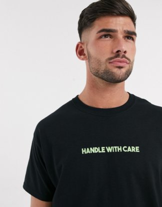 New Look - Schwarzes Oversize-T-Shirt mit Care-Slogan