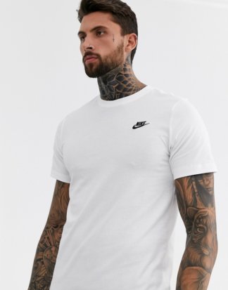 Nike Club - Futura - Weißes T-Shirt