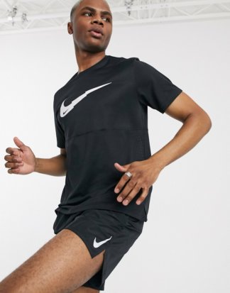 Nike - Running - Schwarzes T-Shirt mit Swoosh-Logo