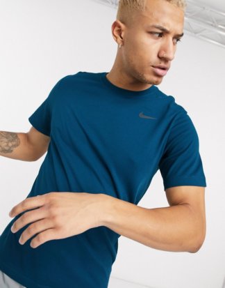 Nike Training - Dri-Fit - Blaues T-Shirt mit kleinem Logo