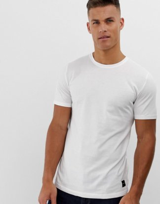Only & Sons - Lang geschnittenes T-Shirt in Weiß mit abgerundetem Saum