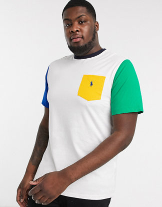 Polo Ralph Lauren - Big & Tall - T-Shirt mit Farbblockdesign, Polospielerlogo und Tasche-Mehrfarbig