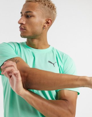 Puma - Tech-T-Shirt in Minzgrün