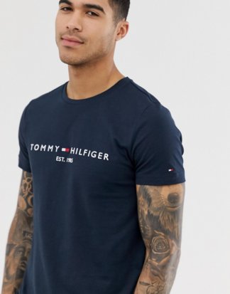 Tommy Hilfiger - Marineblaues T-Shirt mit gesticktem Flaggen-Logo-Navy