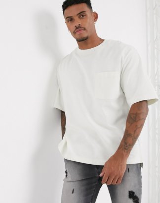 Topman - Kastenförmiges T-Shirt aus Bio-Baumwolle in Weiß