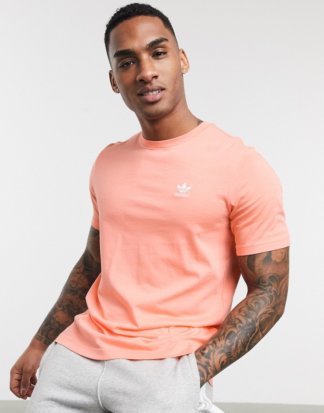 adidas Originals - Basic-T-Shirt in Rosa