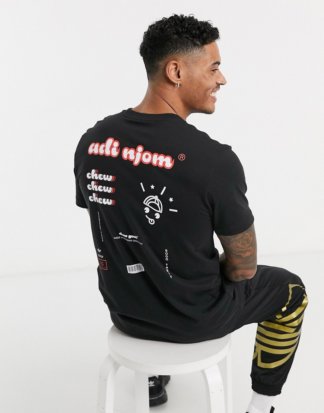 adidas Originals - Bodega - T-Shirt mit Print hinten in Schwarz