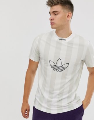 adidas Originals - Gestreiftes T-Shirt in Weiß mit Logo auf der Brust