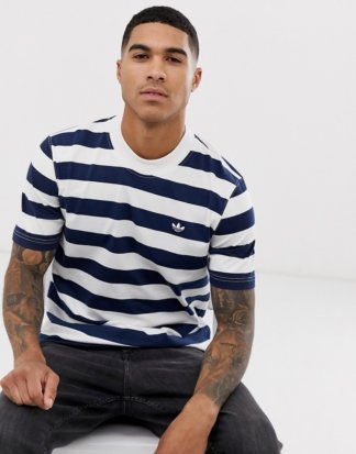 adidas Originals - Gestreiftes T-Shirt mit Vintage-Logo-Navy