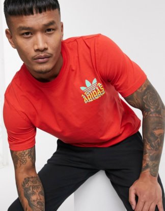 adidas Originals - Rotes T-Shirt mit Logo-Emblem