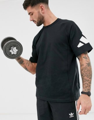 adidas - Training Heavy - Schwarzes T-Shirt