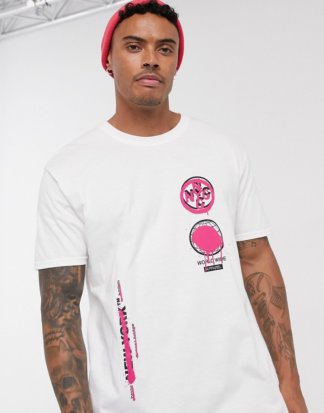 boohooMAN - Übergroßes, weißes T-Shirt mit Graffiti-Muster auf der Vorderseite