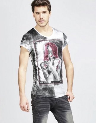 trueprodigy T-Shirt "The Red Seduction" mit All-Over-Print